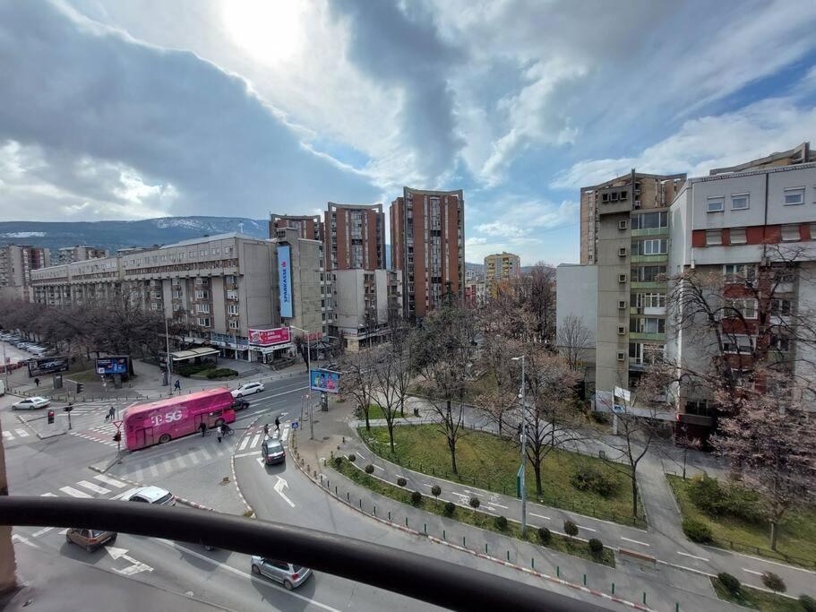 City Center Chic, Urban Apartment Skopje Eksteriør bilde